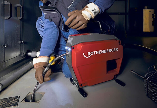 Taşdelen'de Balkon Gideri Açma